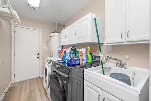 5850 Princeton Dr, Pensacola, FL 32526 - Photo 31