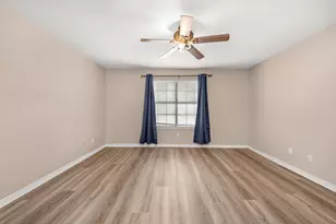 5850 Princeton Dr, Pensacola, FL 32526 - Photo 19