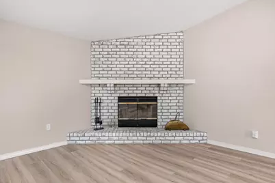 5850 Princeton Drive, Pensacola, FL 32526 - Photo 9