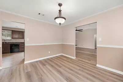 5850 Princeton Drive, Pensacola, FL 32526 - Photo 17