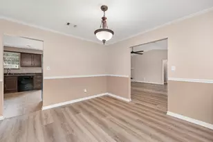 5850 Princeton Dr, Pensacola, FL 32526 - Photo 17