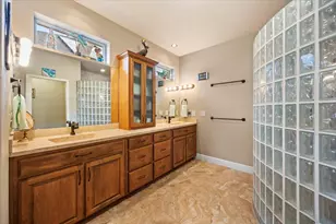 4154 Oak Pointe Dr, Gulf Breeze, FL 32563 - Photo 33