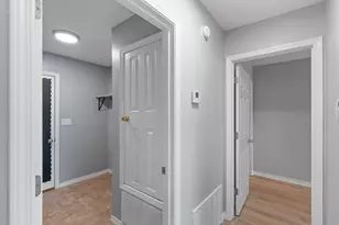 8828 Arlington Pl, Navarre, FL 32566 - Photo 19