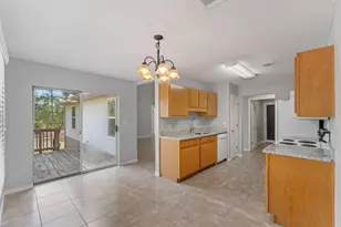 8828 Arlington Pl, Navarre, FL 32566 - Photo 13