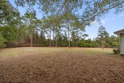 8828 Arlington Place, Navarre, FL 32566 - Photo 41