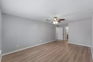 8828 Arlington Pl, Navarre, FL 32566 - Photo 23