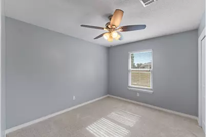 8828 Arlington Place, Navarre, FL 32566 - Photo 35