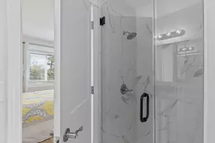 8253 Navarre Pkwy, Navarre, FL 32566 - Photo 19