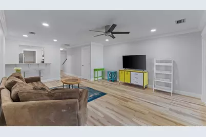 8253 Navarre Parkway #APT D200, Navarre, FL 32566 - Photo 5