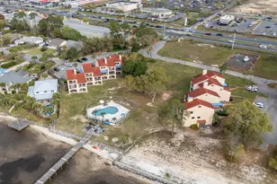 8253 Navarre Pkwy, Navarre, FL 32566 - Photo 31