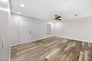 750 W Orange Ave W, Defuniak Springs, FL 32435 - Photo 7