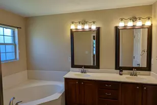 7318 E Bay Blvd E, Navarre, FL 32566 - Photo 25