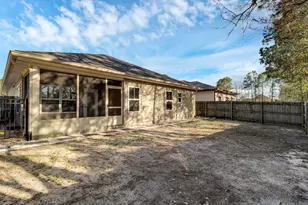 2209 Tom St, Navarre, FL 32566 - Photo 25