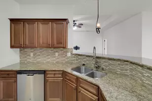 2209 Tom St, Navarre, FL 32566 - Photo 7