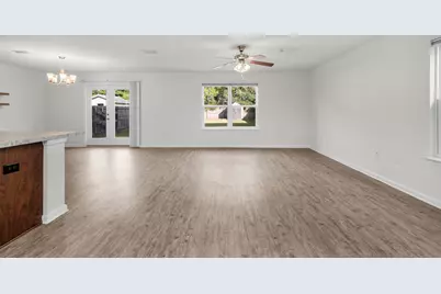 5864 Magnolia Bend Boulevard, Milton, FL 32570 - Photo 11