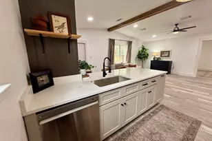 321 Timber Wind Dr, Defuniak Springs, FL 32433 - Photo 7