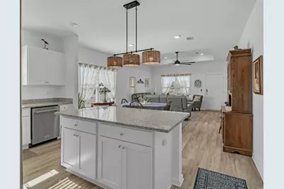 332 Arrowwood Boulevard, Freeport, FL 32439 - Photo 13