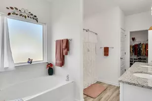 332 Arrowwood Blvd, Freeport, FL 32439 - Photo 17