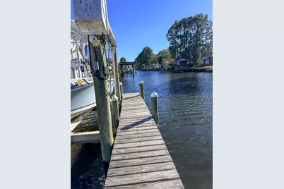 1647 Kalakaua Court, Gulf Breeze, FL 32561 - Photo 57