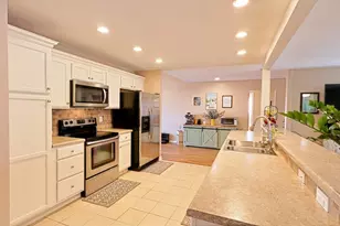 1647 Kalakaua Ct, Gulf Breeze, FL 32561 - Photo 3