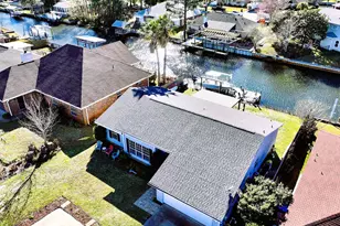 1647 Kalakaua Ct, Gulf Breeze, FL 32561 - Photo 41