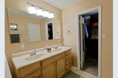 1647 Kalakaua Court, Gulf Breeze, FL 32561 - Photo 21