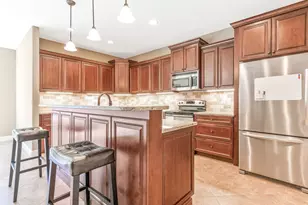 240 Gracie Ln, Niceville, FL 32578 - Photo 3