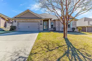 240 Gracie Ln, Niceville, FL 32578 - Photo 1