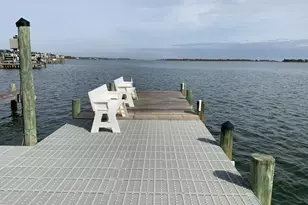 569 Radiant Cir, Mary Esther, FL 32569 - Photo 43