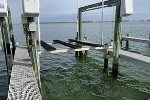 569 Radiant Cir, Mary Esther, FL 32569 - Photo 41