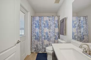 569 Radiant Cir, Mary Esther, FL 32569 - Photo 29