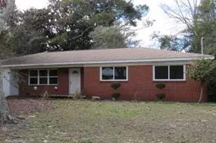 25 Azalea Dr, Mary Esther, FL 32569 - Photo 1