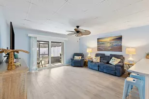 201 Pensacola Beach Rd, Gulf Breeze, FL 32561 - Photo 9