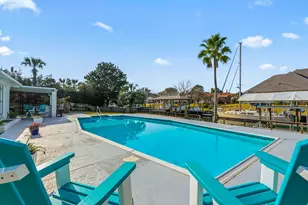 961 Aquamarine Dr, Gulf Breeze, FL 32563 - Photo 19