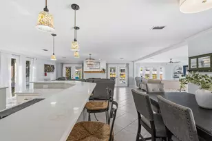 961 Aquamarine Dr, Gulf Breeze, FL 32563 - Photo 35