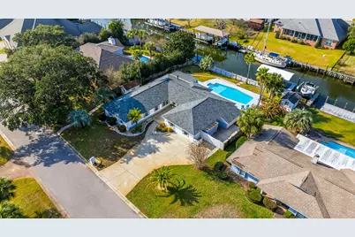 961 Aquamarine Drive, Gulf Breeze, FL 32563 - Photo 3