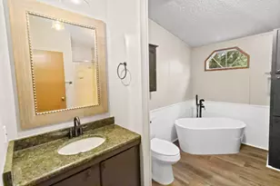 9108 Eagle Nest Dr, Navarre, FL 32566 - Photo 7