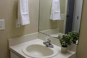 2138 Edgewood Dr, Navarre, FL 32566 - Photo 19