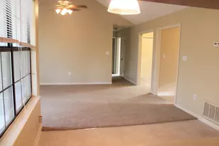 2138 Edgewood Dr, Navarre, FL 32566 - Photo 11