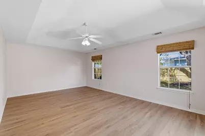 2775 Riverside Landing Drive, Navarre, FL 32566 - Photo 17