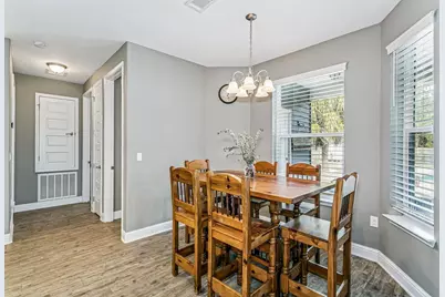 7992 Majestic Cypress Drive, Milton, FL 32583 - Photo 13