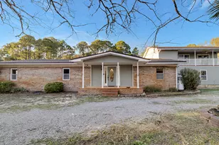 300 Wildwood St, Mary Esther, FL 32569 - Photo 1