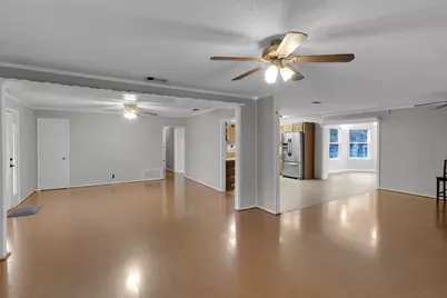 300 Wildwood Street, Mary Esther, FL 32569 - Photo 5