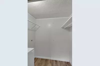 300 Wildwood Street, Mary Esther, FL 32569 - Photo 17