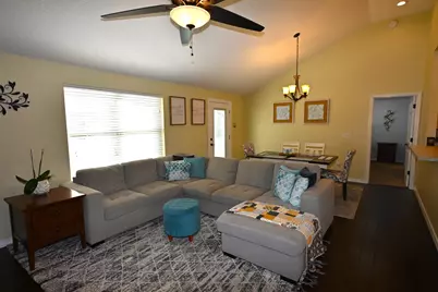 7409 Frankfort Street, Navarre, FL 32566 - Photo 9