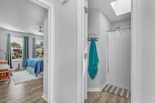 8905 Binnacle Ct, Navarre, FL 32566 - Photo 19