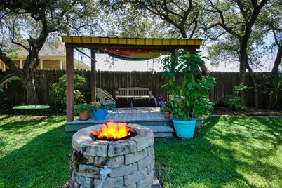 8905 Binnacle Court, Navarre, FL 32566 - Photo 37