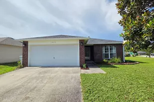 1973 Catline Cir, Navarre, FL 32566 - Photo 1