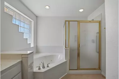 1522 Oak Shore Drive, Gulf Breeze, FL 32563 - Photo 23