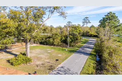 317 Katie Street, Milton, FL 32583 - Photo 9